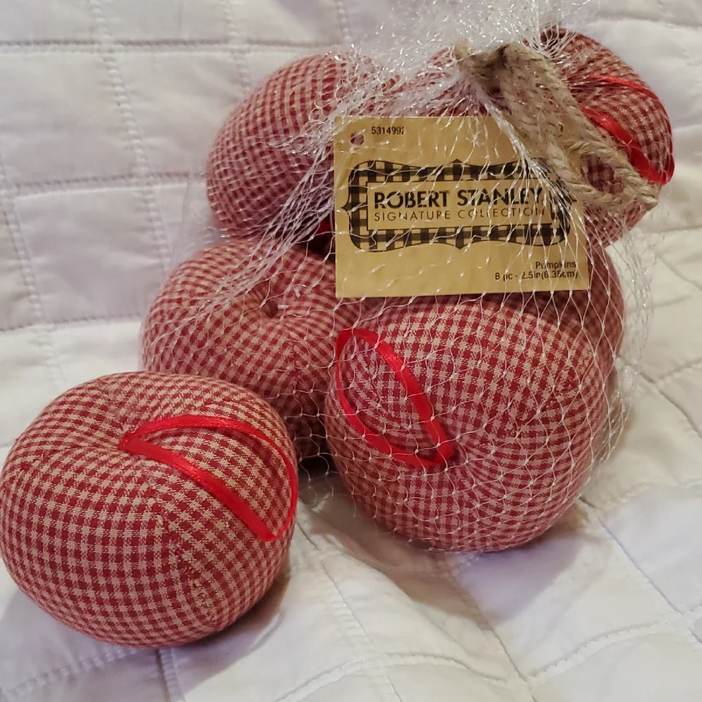Cottagecore Pumpkin Plaid Christmas Fall Ornaments Tan Red 6